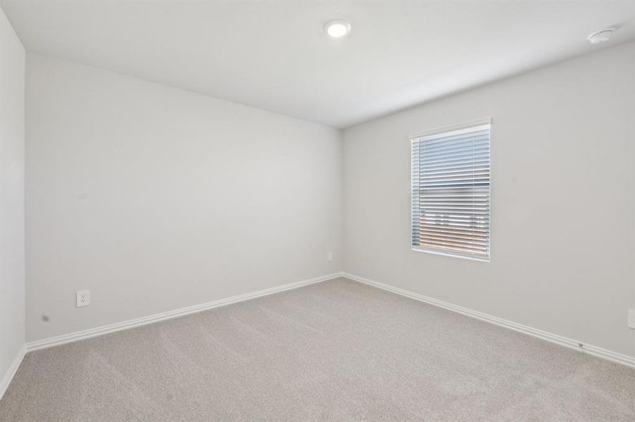 Spacious, unfurnished interior of a new home in Simpson Crossing - Spring Series, McKinney (Image 31). Spacious, unfurnished interior of a new home in Simpson Crossing - Spring Series, McKinney (Image 31).