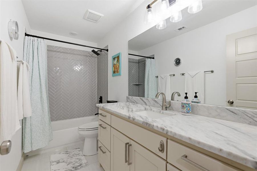 Upstairs Full Bath