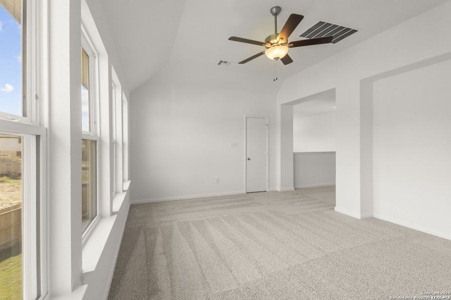 Spacious, unfurnished interior of a new home in Homestead, Schertz (Image 16). Spacious, unfurnished interior of a new home in Homestead, Schertz (Image 16).