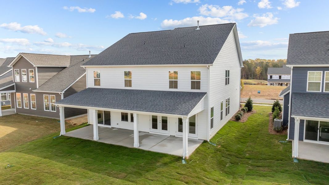 Jordan design rear elevation at Lakeside Glen by premier builder, DRB Homes, York, SC.