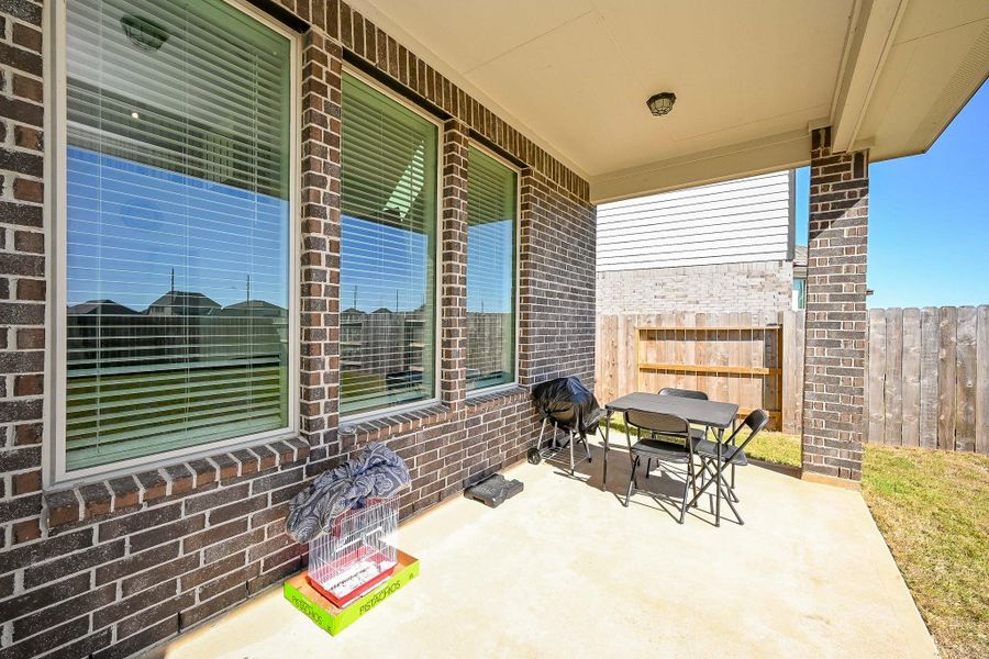 Exterior details and patio area of a home in StoneCreek Estates, Richmond (Image 31).