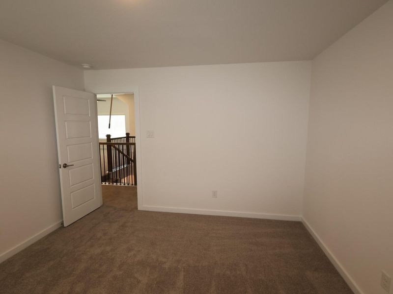 Spacious, unfurnished interior of a new home in Summerview, Fulshear (Image 19). Spacious, unfurnished interior of a new home in Summerview, Fulshear (Image 19).