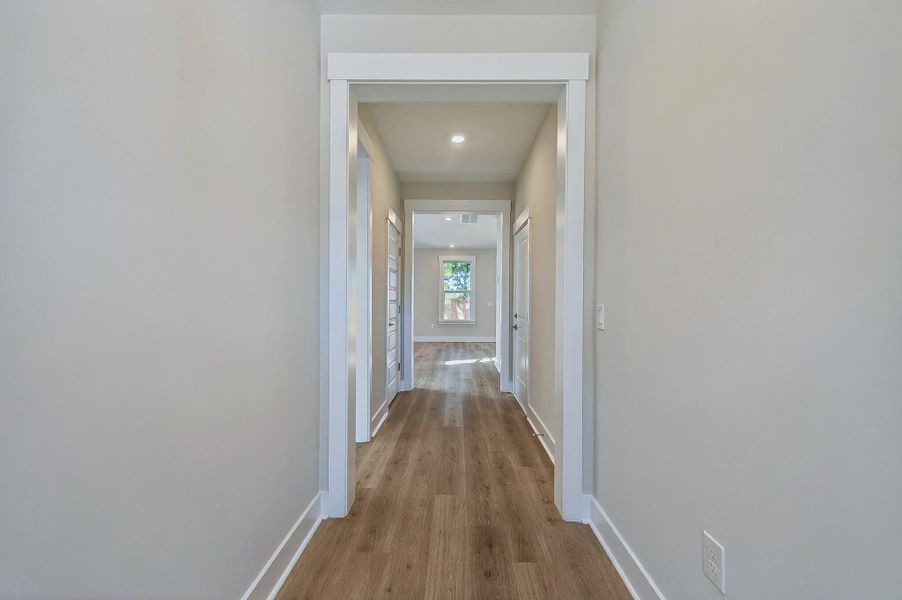Spacious, unfurnished interior of a new home in Creek Pointe, Moncks Corner (Image 18).