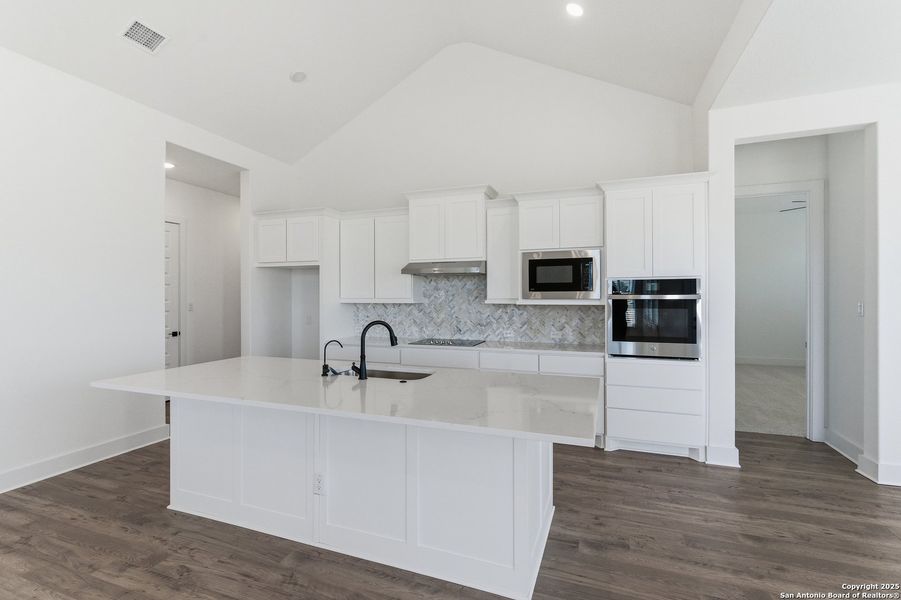 Furnished interior view inside a new home in Sienna Lakes, San Antonio (Image 12).