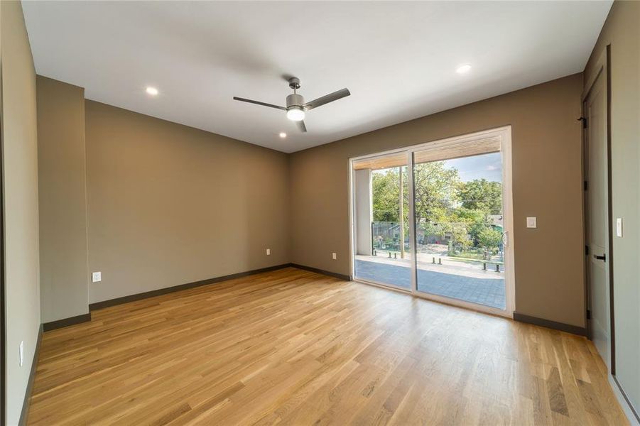 Spacious, unfurnished interior of a new home in , Dallas (Image 30). Spacious, unfurnished interior of a new home in , Dallas (Image 30).