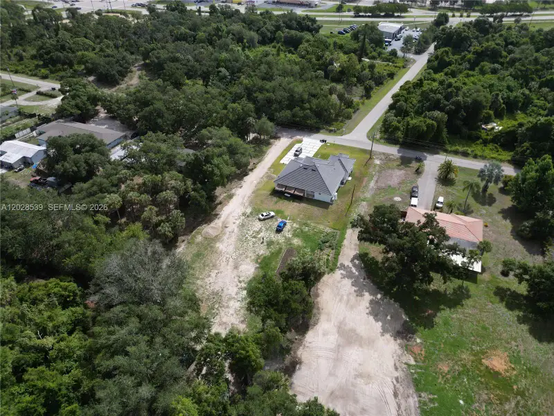 Image 35 of a home in .