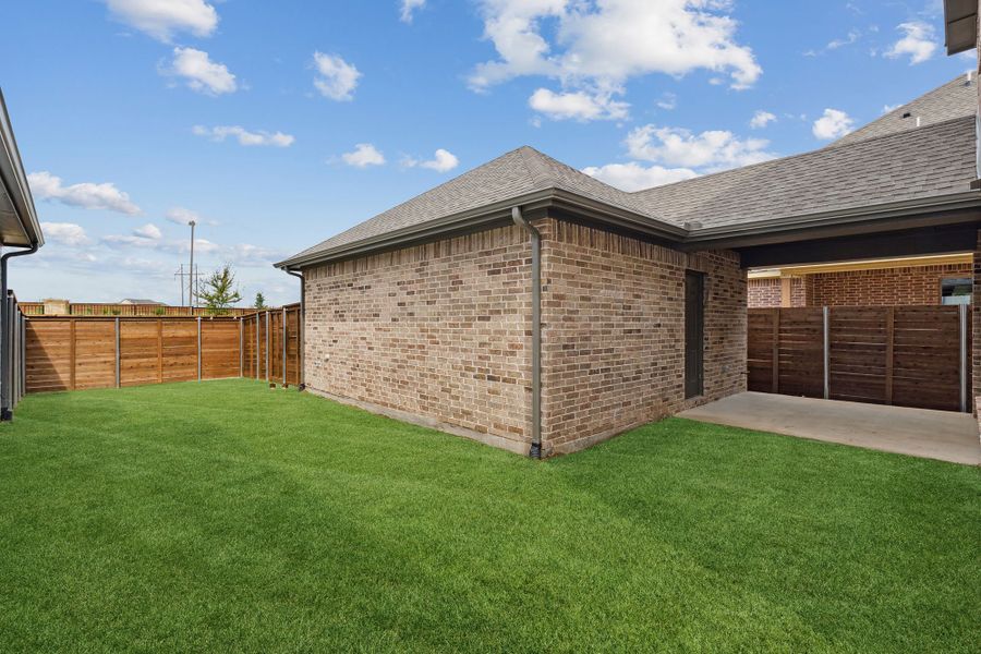 Representative exterior details of a home built from the The Bayner by David Weekley Homes in Solterra - Cottage Series, Mesquite (Image 3). Representative exterior details of a home built from the The Bayner by David Weekley Homes in Solterra - Cottage Series, Mesquite (Image 3).