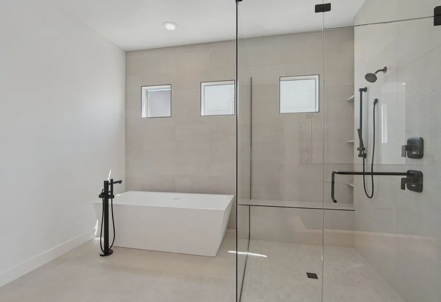 Primary Bath - 7 of 10