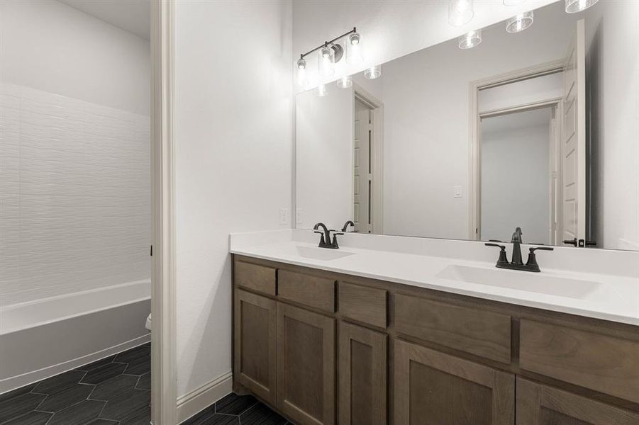 136 Evanston-Bathroom-1 136 Evanston-Bathroom-1