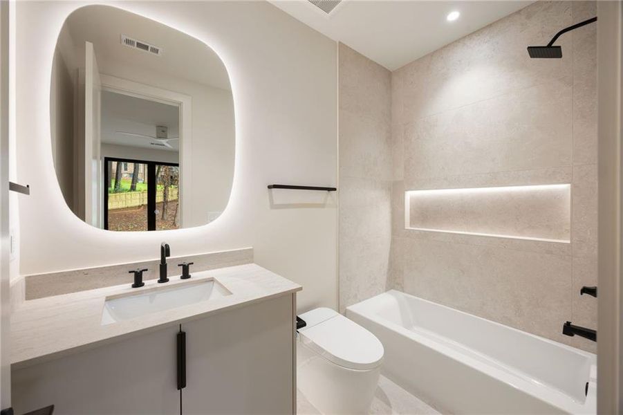 Furnished interior view inside a new home in , Atlanta (Image 45).