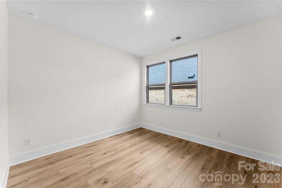 Spacious, unfurnished interior of a new home in The Courtyards on New Hope, Gastonia (Image 17).