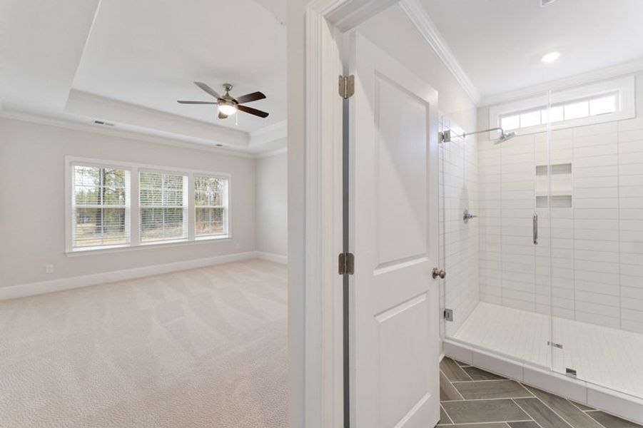 Spacious, unfurnished interior of a new home in Taylor Oaks, Greenville (Image 26).