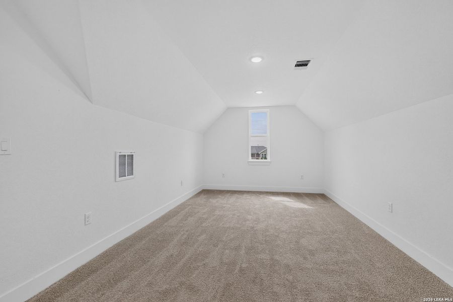 Spacious, unfurnished interior of a new home in , Floresville (Image 23). Spacious, unfurnished interior of a new home in , Floresville (Image 23).