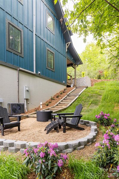 Exterior details and patio area of a home in , Weaverville (Image 23).