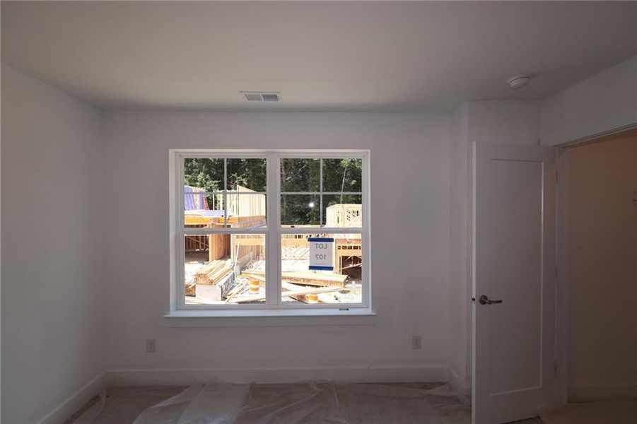 Image 10 of a home in Grandview Terrace. Image 10 of a home in Grandview Terrace.