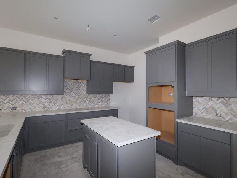 Furnished interior view inside a new home in Barksdale, Leander (Image 5).