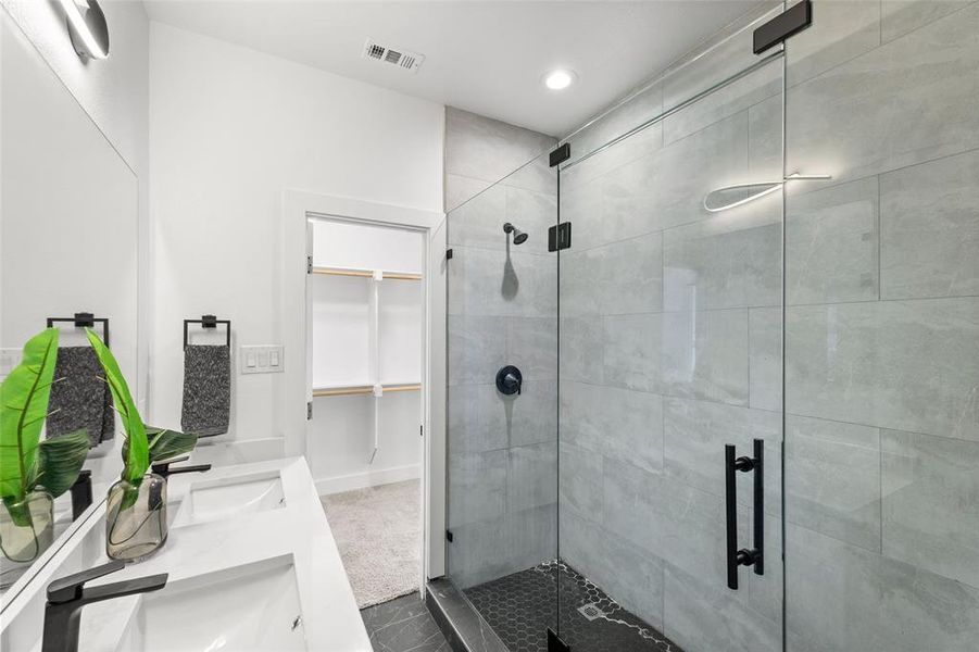 Furnished interior view inside a new home in , Dallas (Image 8). Furnished interior view inside a new home in , Dallas (Image 8).