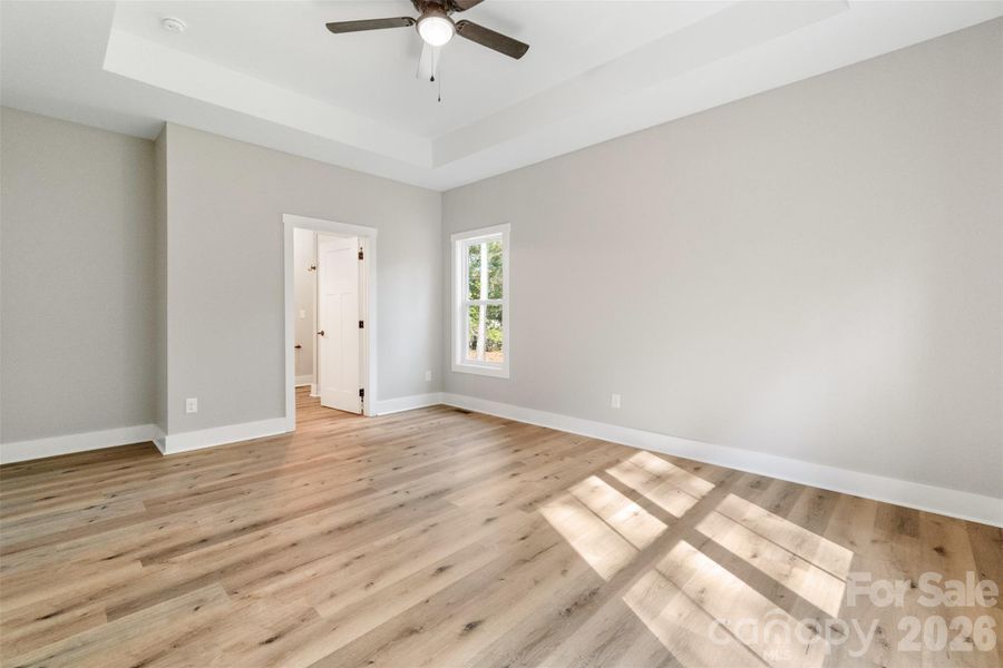 Spacious, unfurnished interior of a new home in , West End (Image 22).