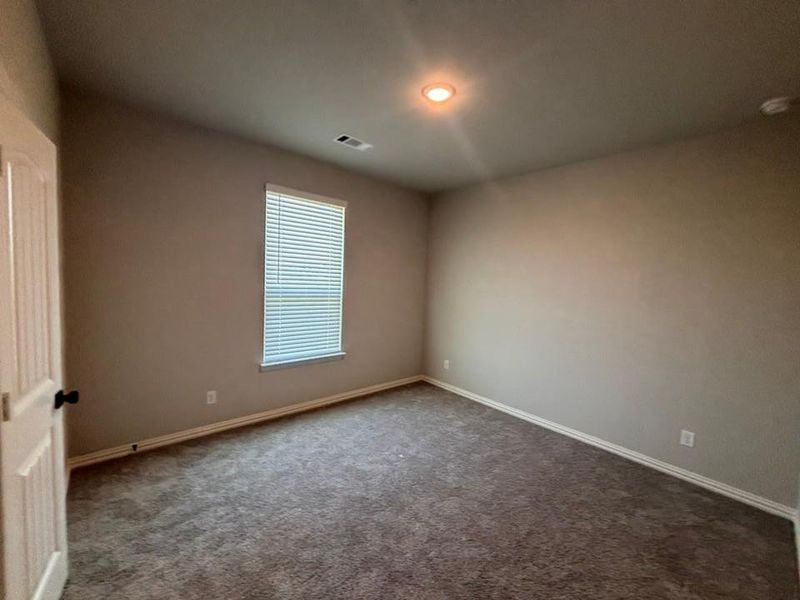 Spacious, unfurnished interior of a new home in Fairview Meadows, New Fairview (Image 10).