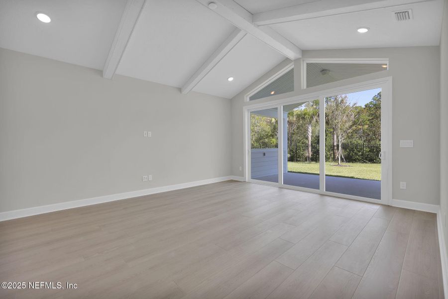 Spacious, unfurnished interior of a new home in , Ponte Vedra (Image 18).