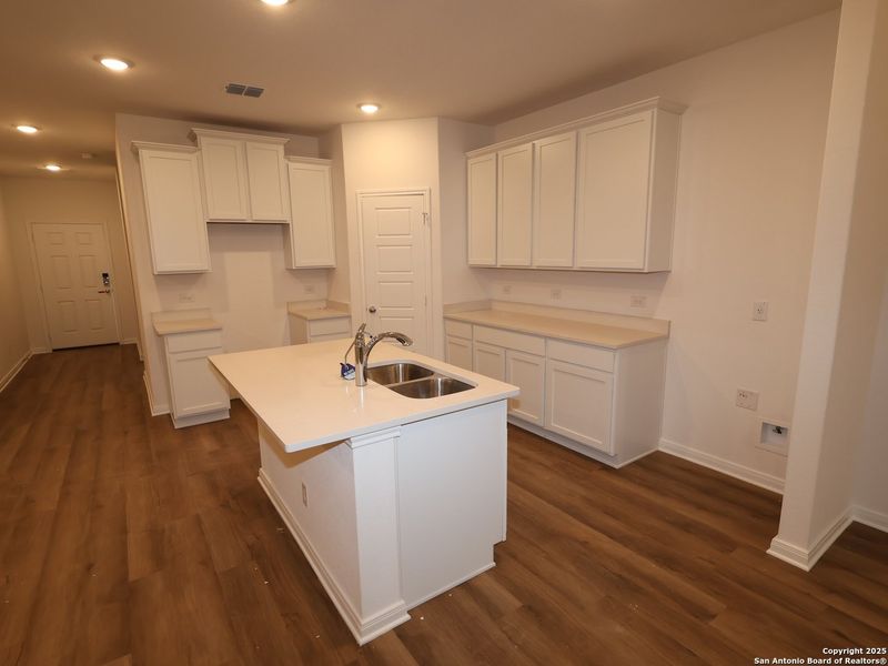 Furnished interior view inside a new home in Greenspoint Heights, Seguin (Image 8).