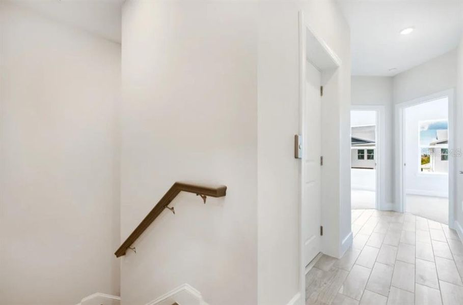 Spacious, unfurnished interior of a new home in Seahaven, Punta Gorda (Image 20).