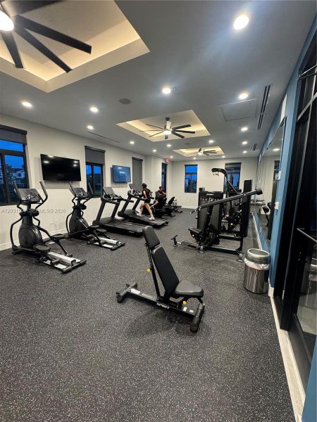 Community amenities in , Homestead (Image 43).
