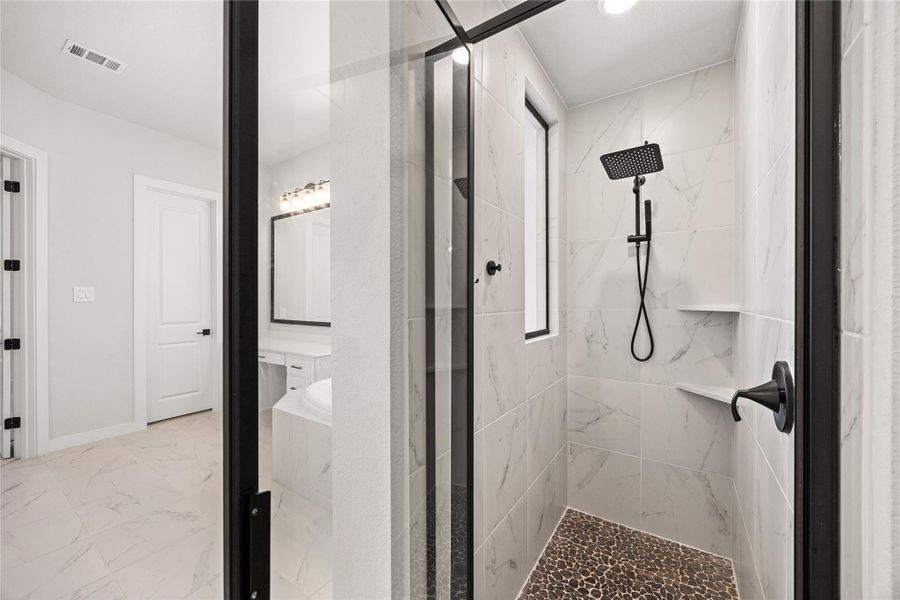Stand-up Shower