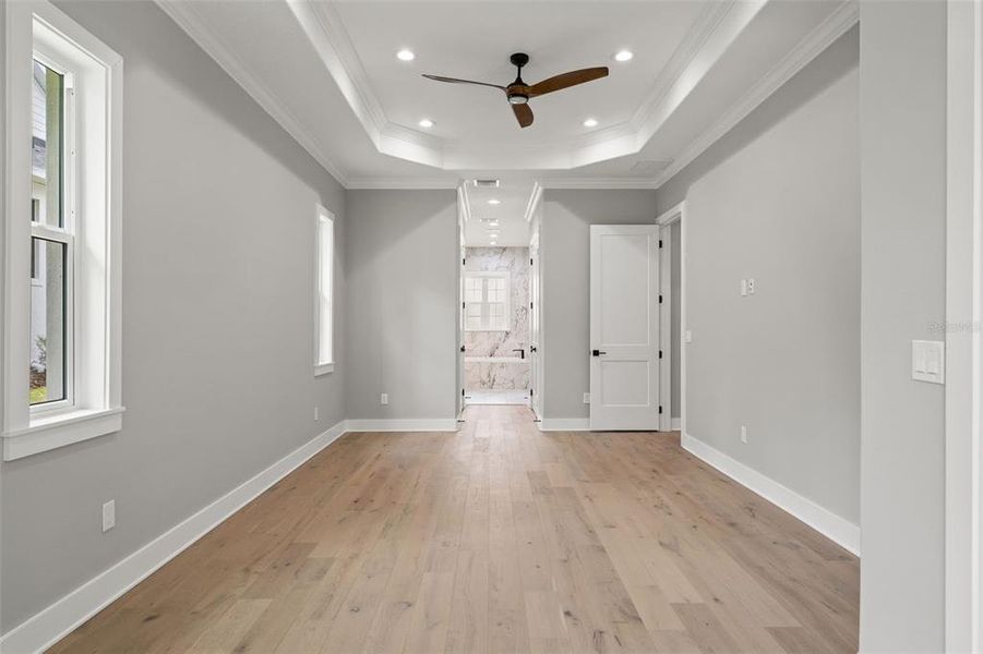 Spacious, unfurnished interior of a new home in , Brooksville (Image 13).