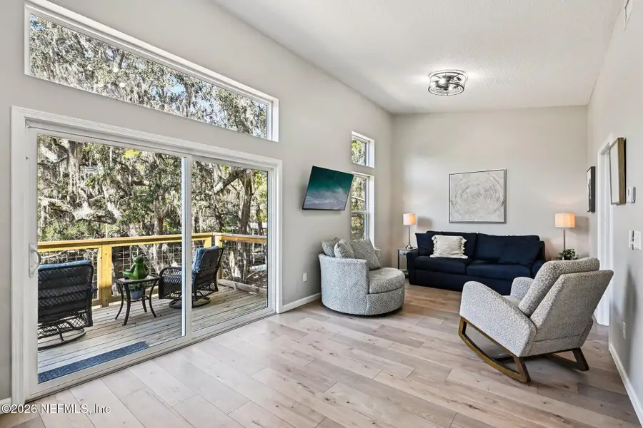 Furnished interior view inside a new home in , Middleburg (Image 7).