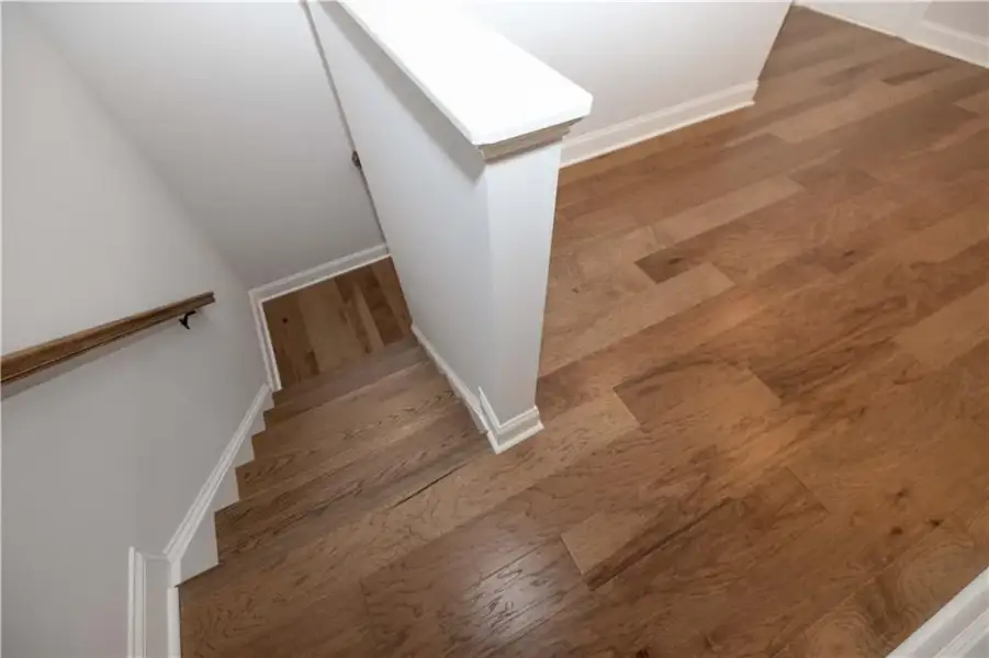 Spacious, unfurnished interior of a new home in Aberdeen, Hoschton (Image 60).