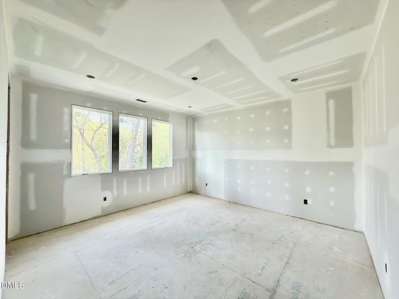 8E0BF673-EEAC-43F4-A1D6-EFE4BA79E56A_1_1