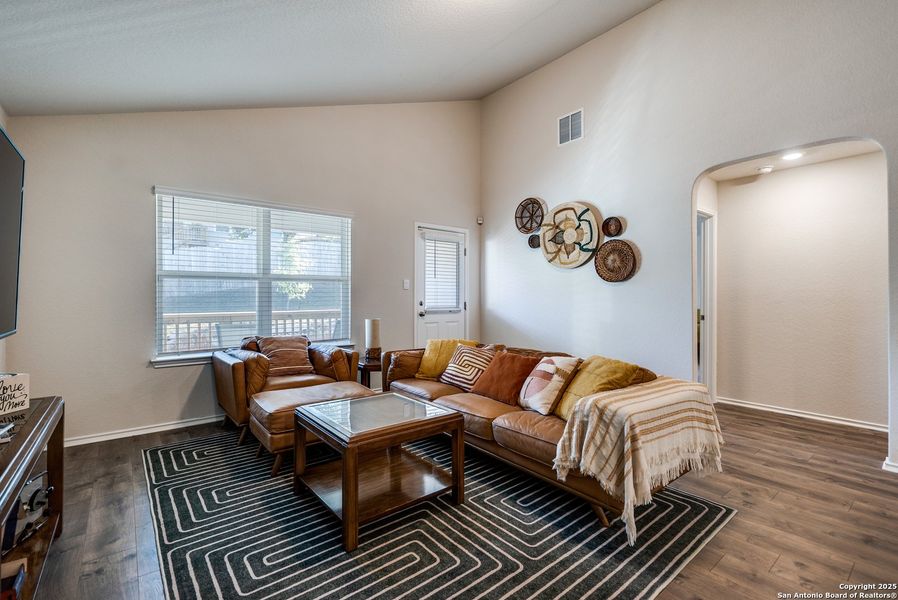 Furnished interior view inside a new home in Copper Canyon, Bulverde (Image 5). Furnished interior view inside a new home in Copper Canyon, Bulverde (Image 5).
