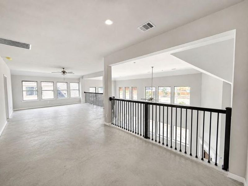 Spacious, unfurnished interior of a new home in The Meadows at Imperial Oaks, Spring (Image 5). Spacious, unfurnished interior of a new home in The Meadows at Imperial Oaks, Spring (Image 5).