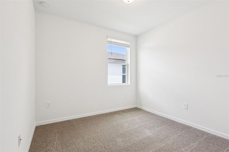 Spacious, unfurnished interior of a new home in Hamilton Bluff - Signature Series, Lake Hamilton (Image 24).