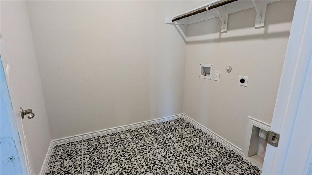 Spacious, unfurnished interior of a new home in Trailstone, Caddo Mills (Image 7). Spacious, unfurnished interior of a new home in Trailstone, Caddo Mills (Image 7).