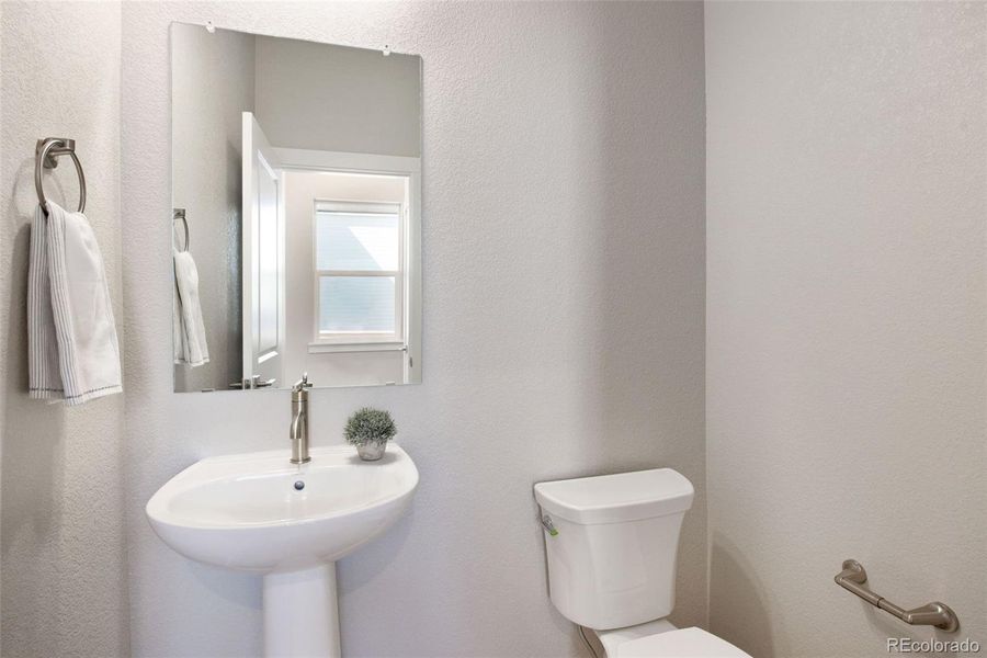 Furnished interior view inside a new home in Trailside on Harmony, Timnath (Image 10).