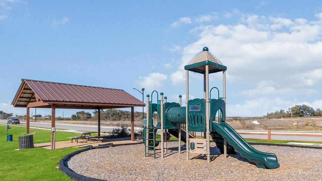 Community amenities in Watermill, Uhland (Image 10). Community amenities in Watermill, Uhland (Image 10).