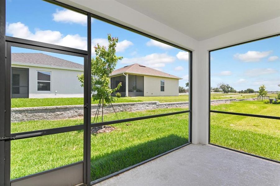 Exterior details and patio area of a home in Cherrywood Preserve, Ocala (Image 3).