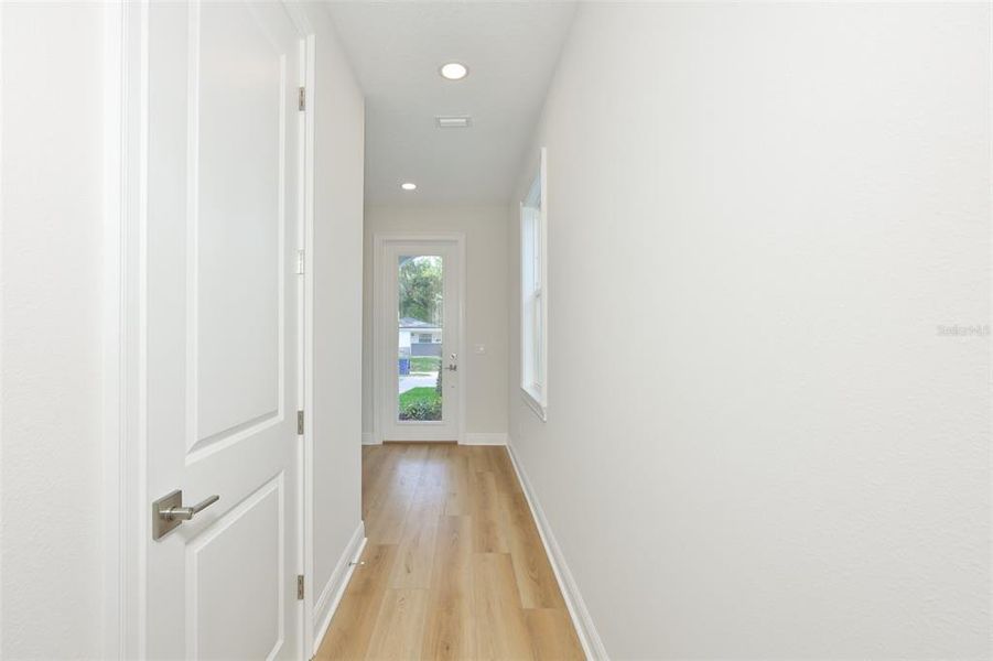 Spacious, unfurnished interior of a new home in , Tampa (Image 19). Spacious, unfurnished interior of a new home in , Tampa (Image 19).
