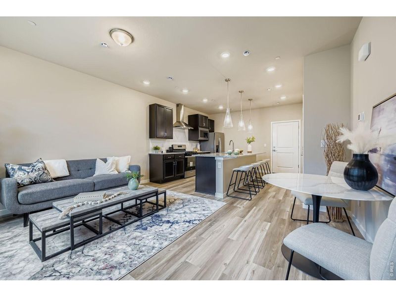 Furnished interior view inside a new home in Mountain Brook, Longmont (Image 16).