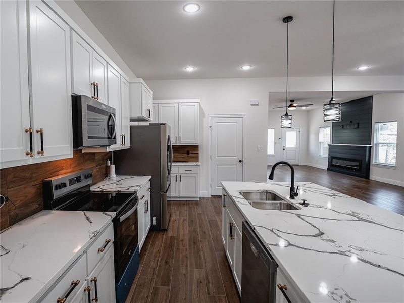 Furnished interior view inside a new home in , Dallas (Image 8).