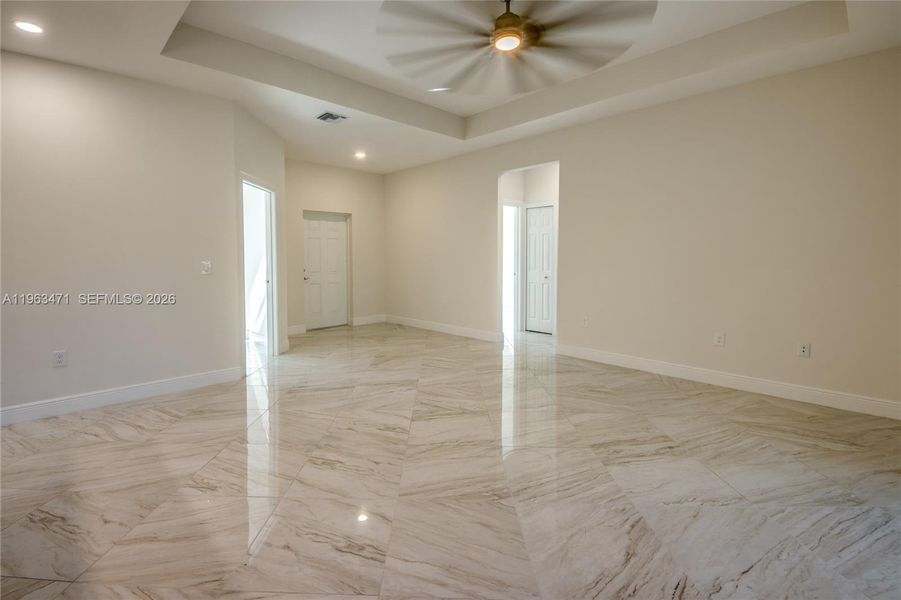 Spacious, unfurnished interior of a new home in , Lehigh Acres (Image 30). Spacious, unfurnished interior of a new home in , Lehigh Acres (Image 30).