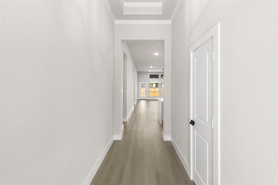 Spacious, unfurnished interior of a new home in Inspiration, Lucas (Image 31).