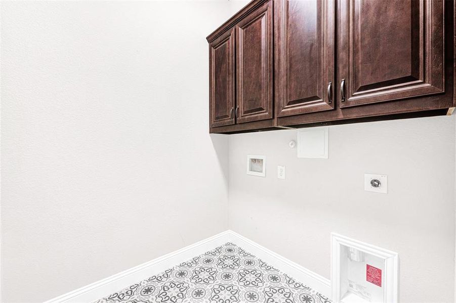 Spacious, unfurnished interior of a new home in , Greenville (Image 17).