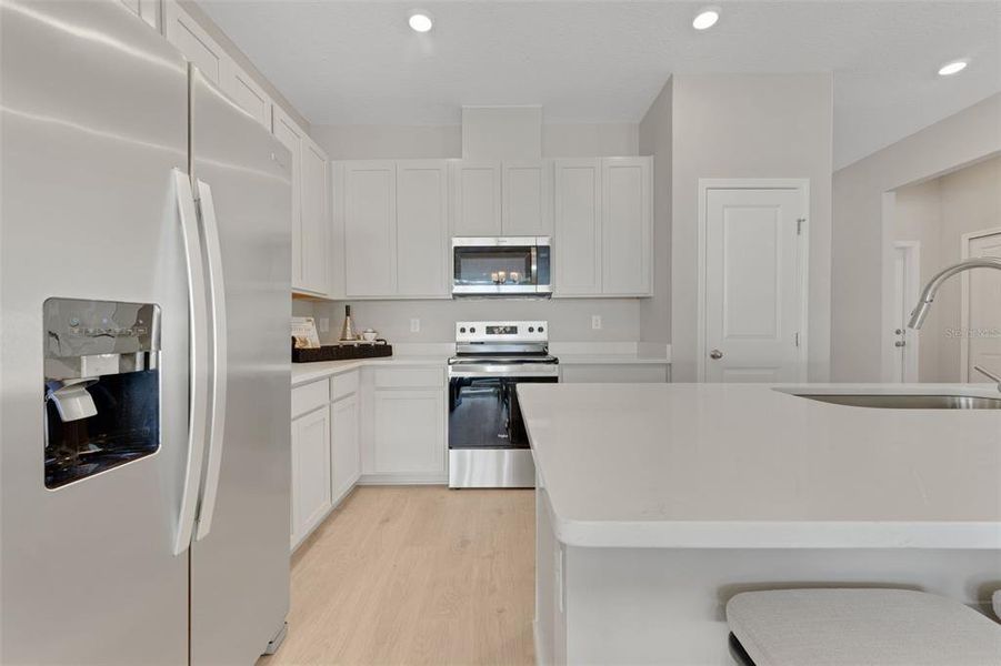 Furnished interior view inside a new home in Willowbrook North, Winter Haven (Image 7).
