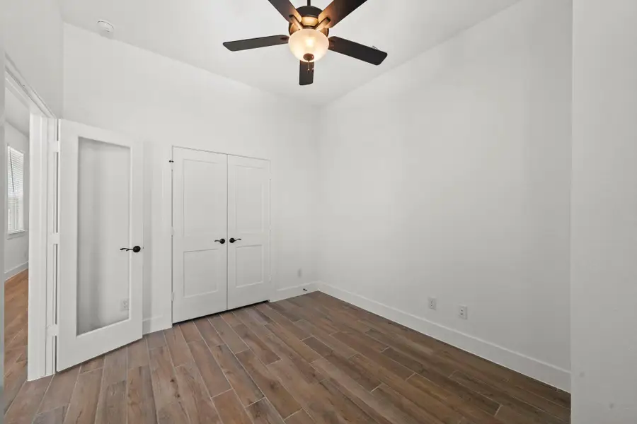Photos are REPRESENTATIVE of the home /floor plan and are NOT of the actual home.  Selections, features, and room options may vary.