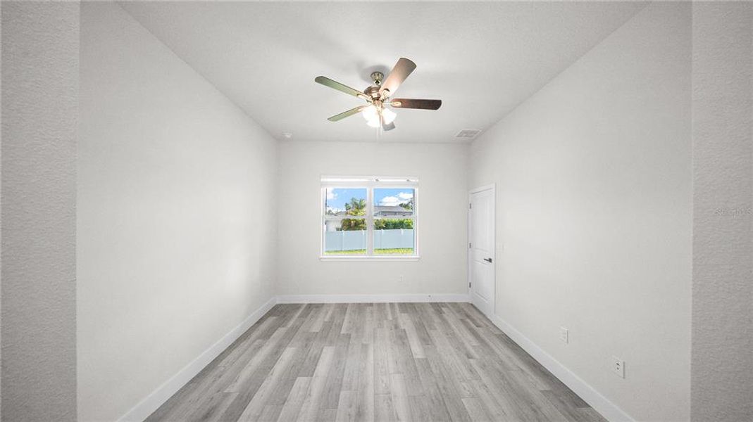 Spacious, unfurnished interior of a new home in , Port Charlotte (Image 16). Spacious, unfurnished interior of a new home in , Port Charlotte (Image 16).