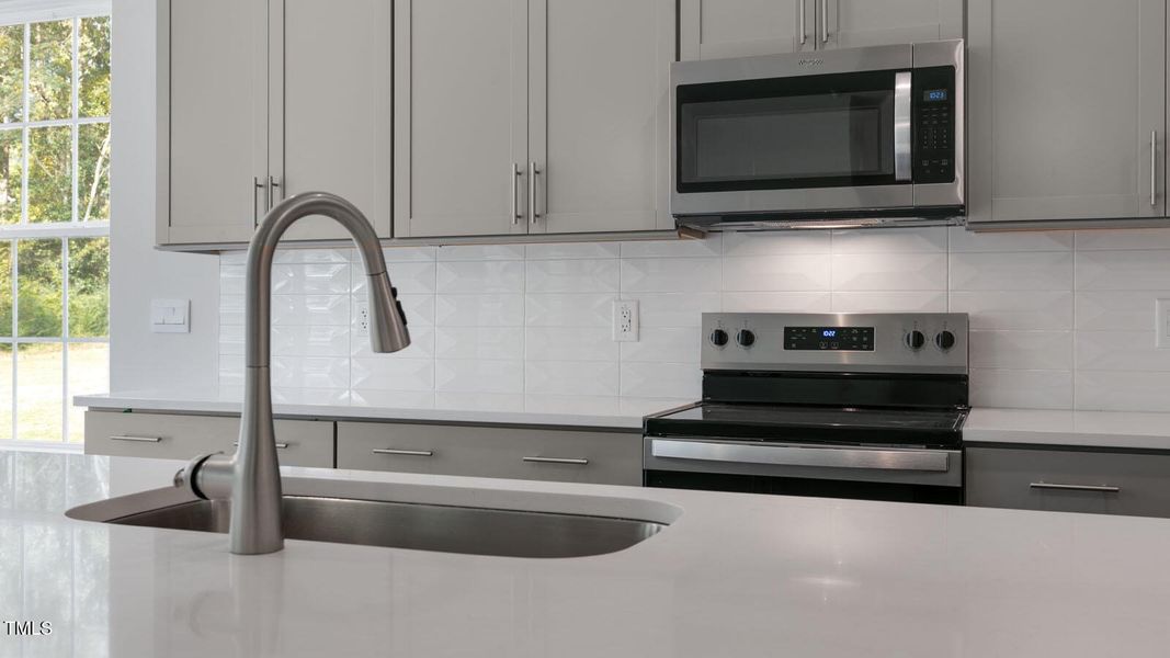 1140 Misty Creek Drive