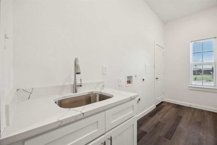 Image 25 of a home in .